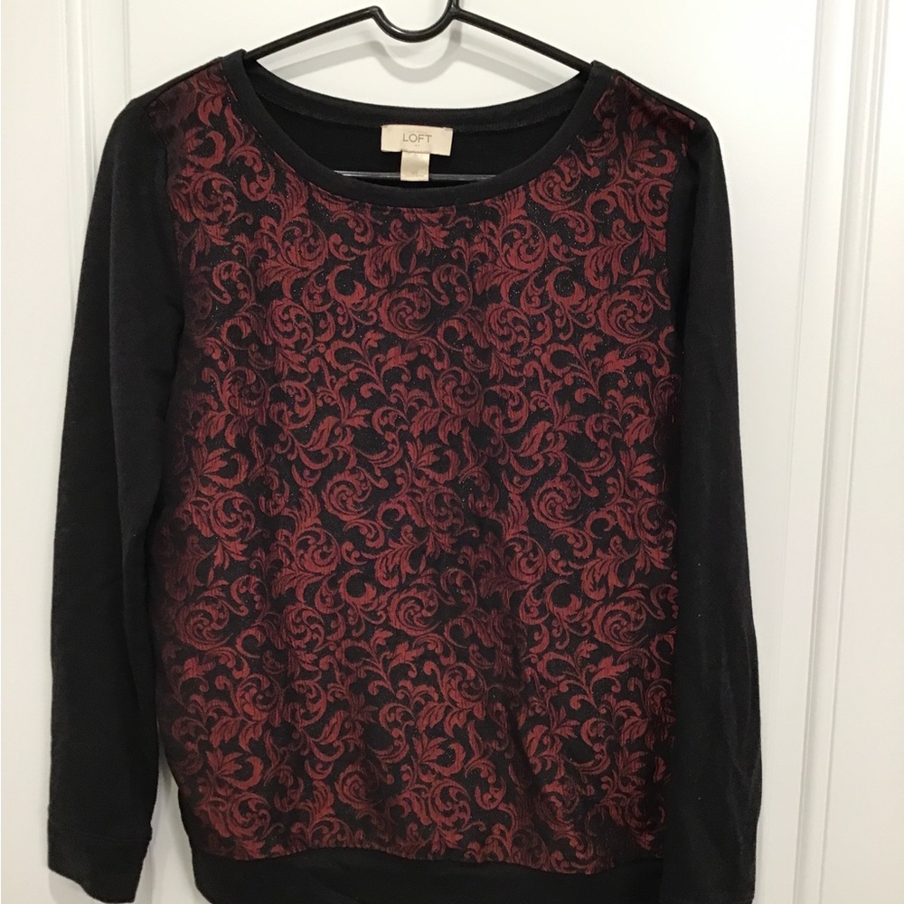 LOFT Black and Red Patterned Crew Neck Sweater